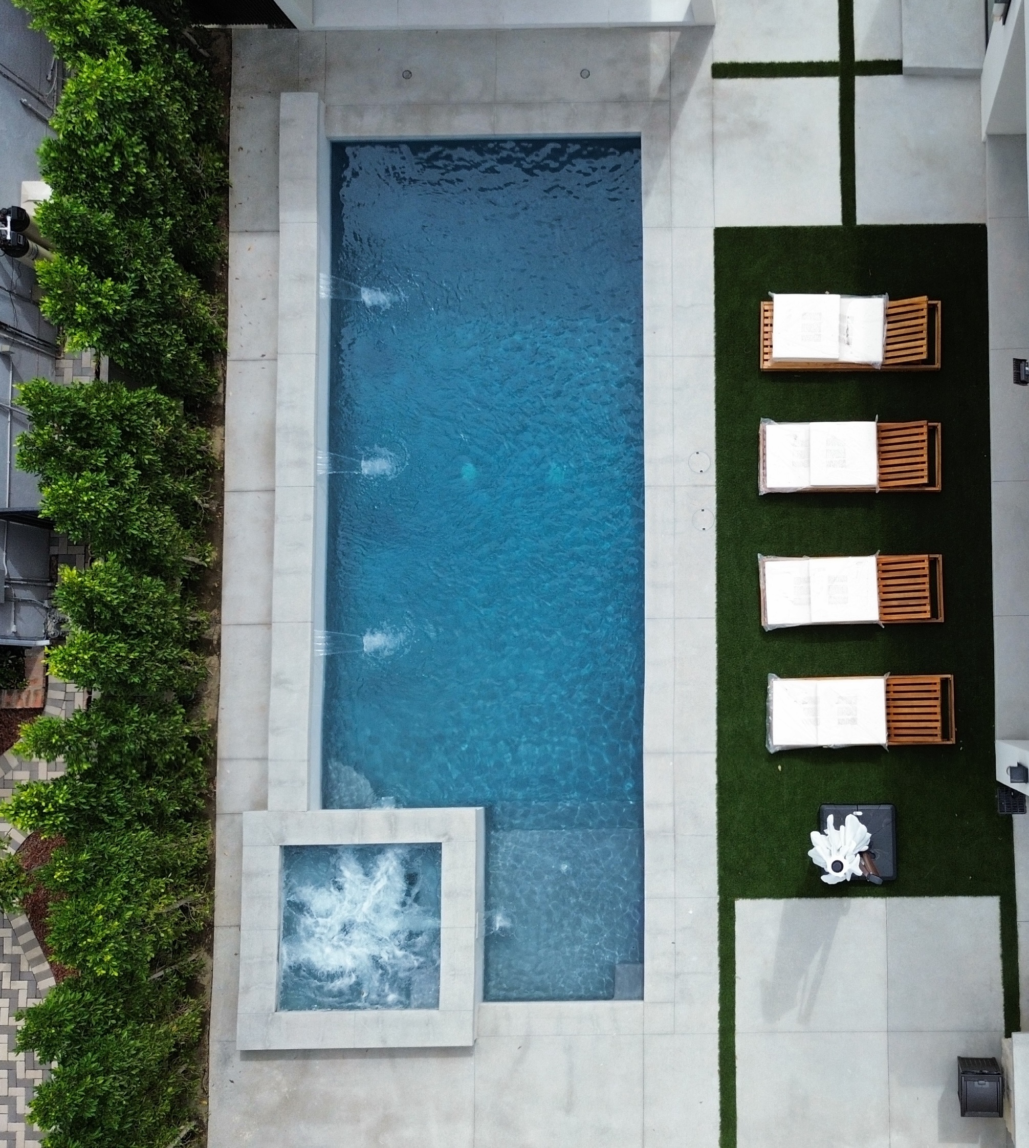 Pool deck and hardscape design